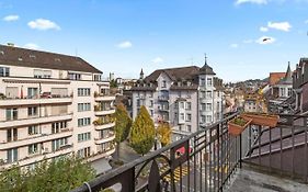 Central Bright & Cozy Apartments